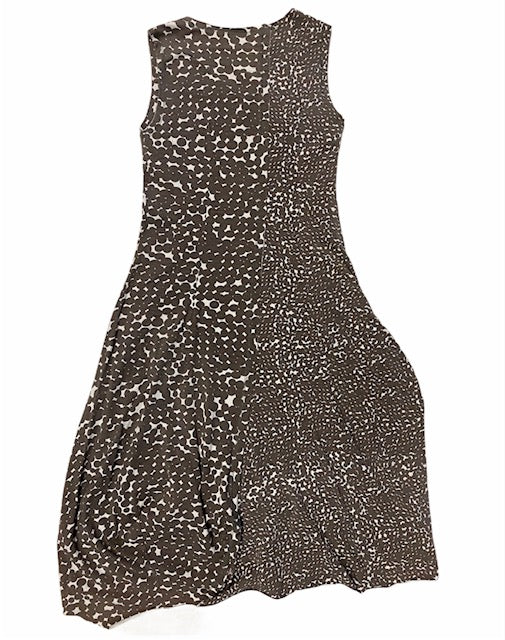 Black The Label Abstract Dot Dress